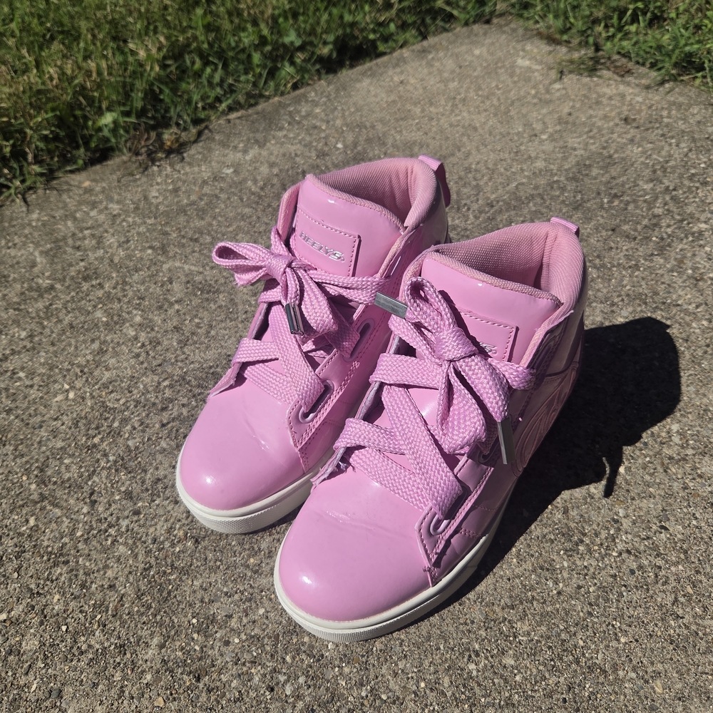 Heely's | Pink High-Top Sneakers